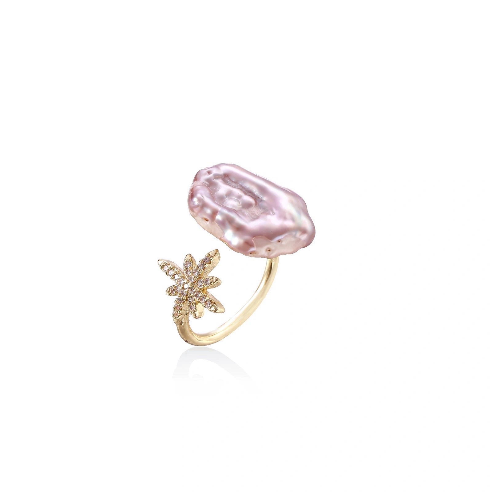 Guided by Light Ring | Baroque Pearl & North Star Ring | 14K Gold Plated Eco-Brass