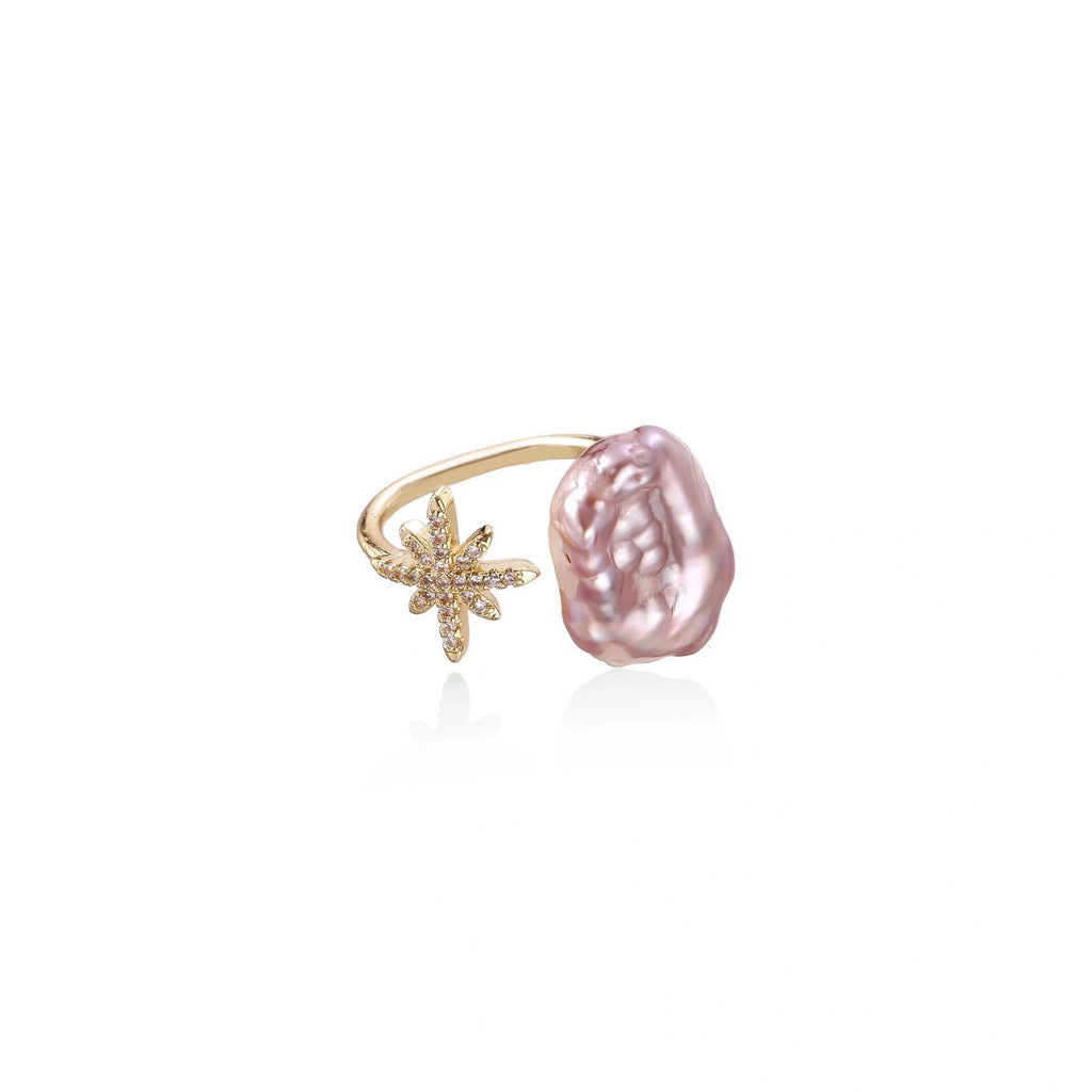 Guided by Light Ring | Baroque Pearl & North Star Ring | 14K Gold Plated Eco-Brass